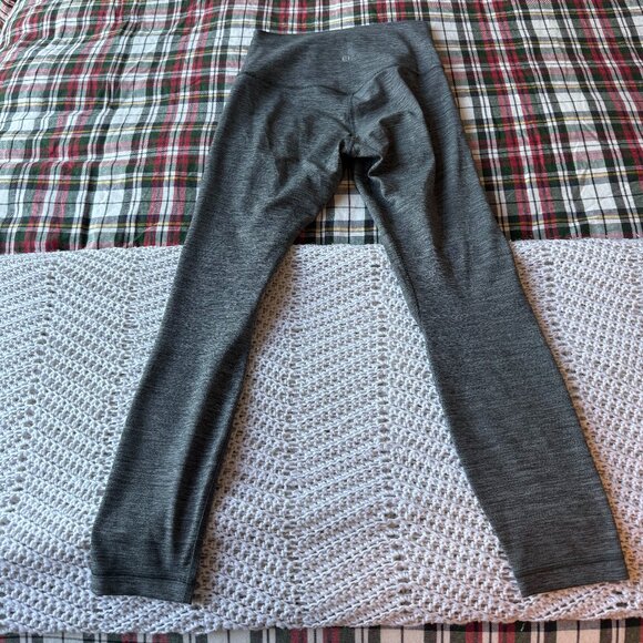 lululemon Align High-Rise Pant 25" (Size 6 Excellent Condition) - Picture 6 of 8